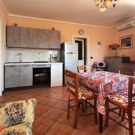 Appartamento Porto 2 카네로 리비에라 외부 사진